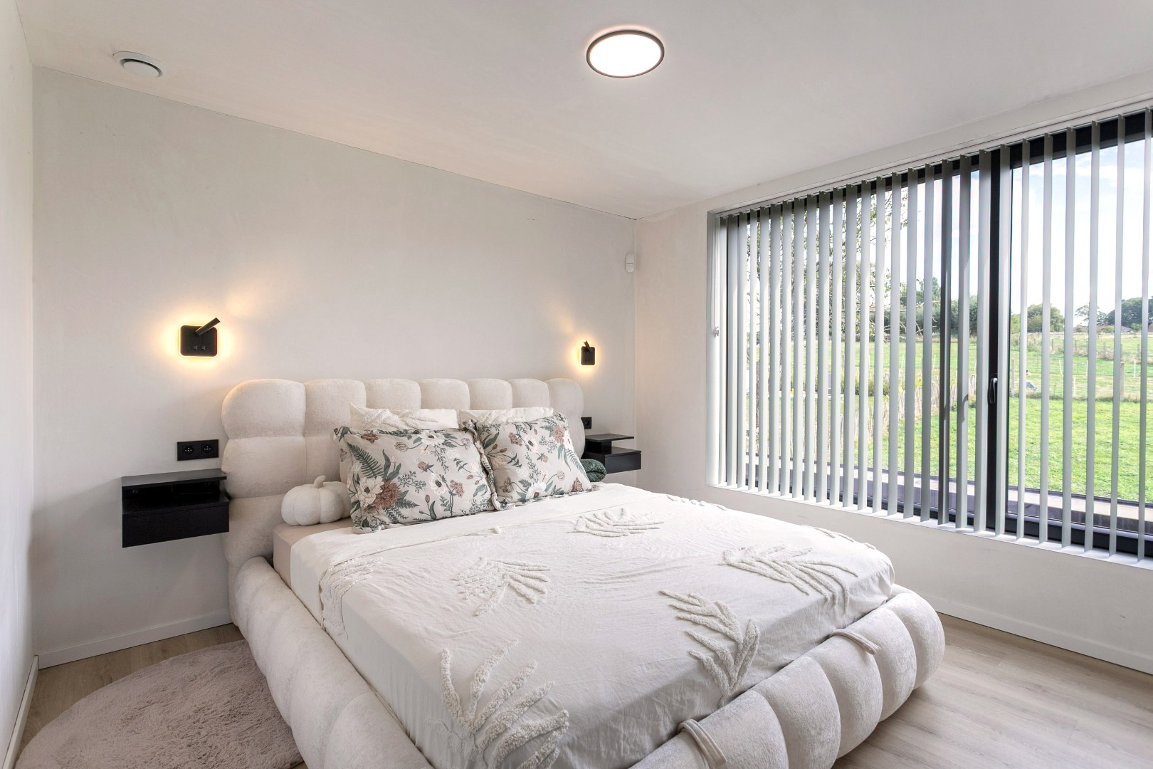 Recente woning (EPC A) met 3 slpks, garage en tuin op 7are 