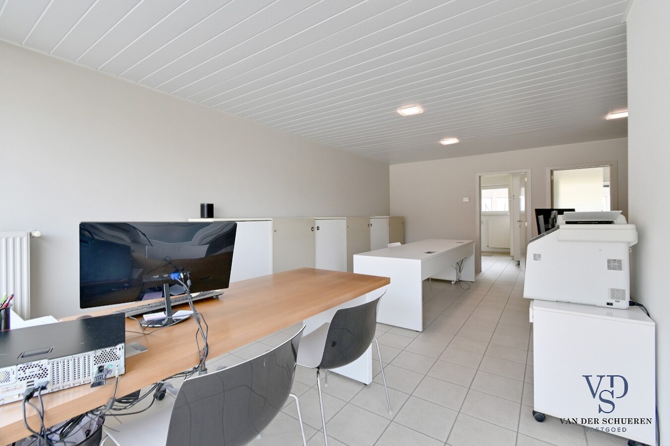 Uitstekend gelegen winkelruimte. 