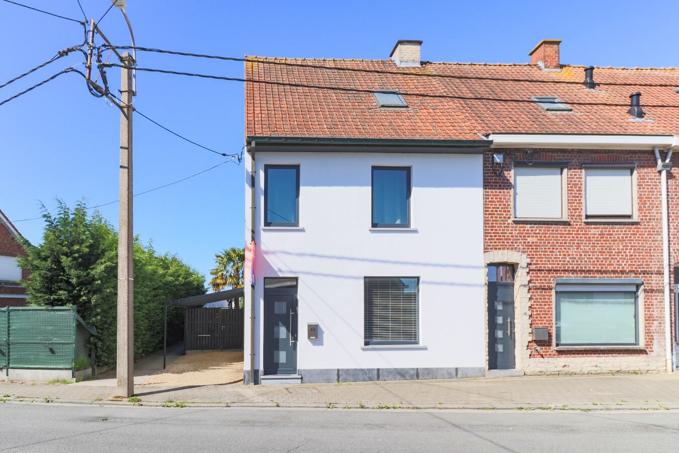 HOB met 4 slaapkamers en Zwembad en buitenbar op 963m² te Lendelede 