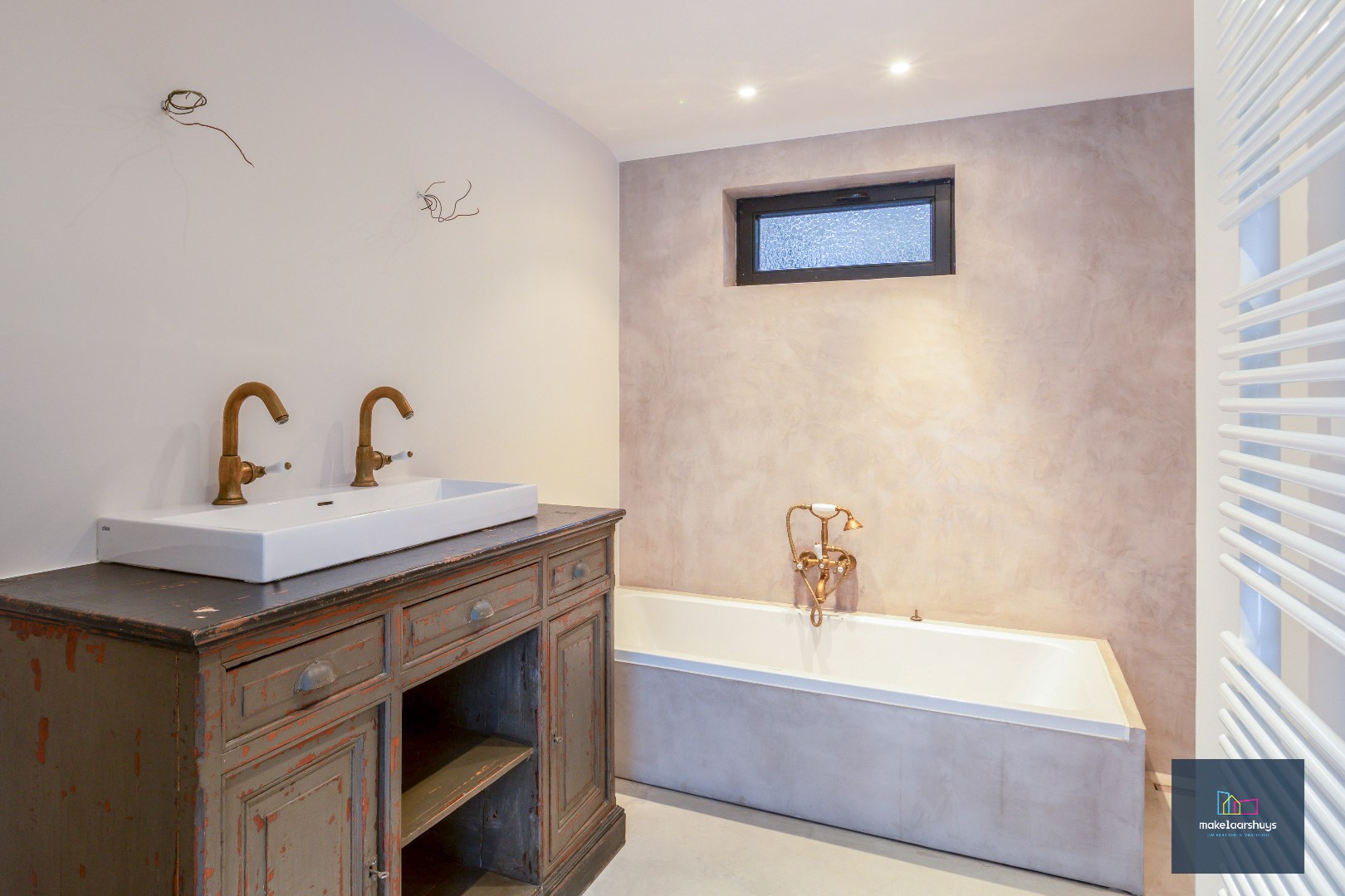 Exclusieve Franse manoir villa met bijhuis aan de Leie 