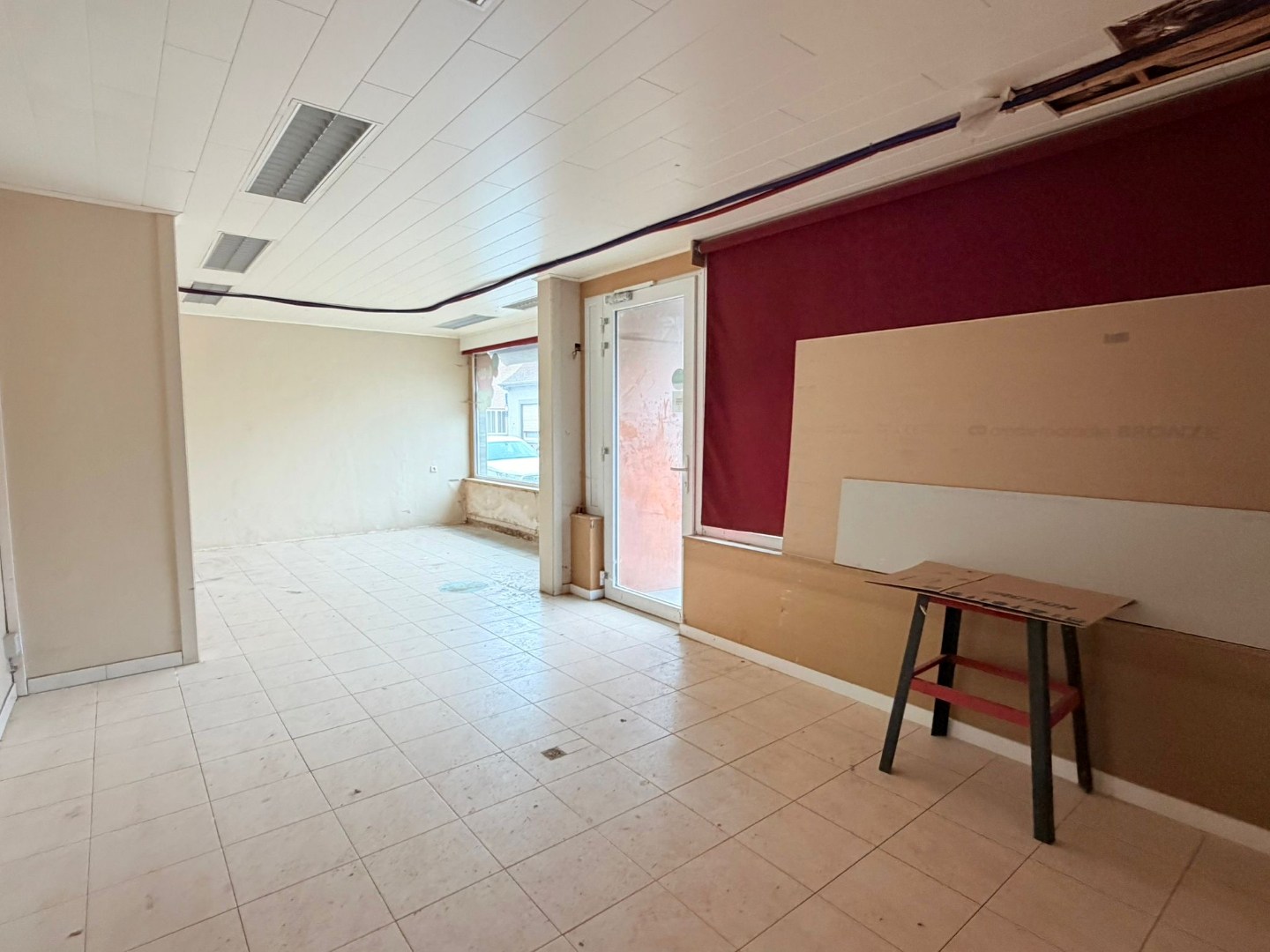 Ruim pand met omgevingsvergunning tot opsplitsing 