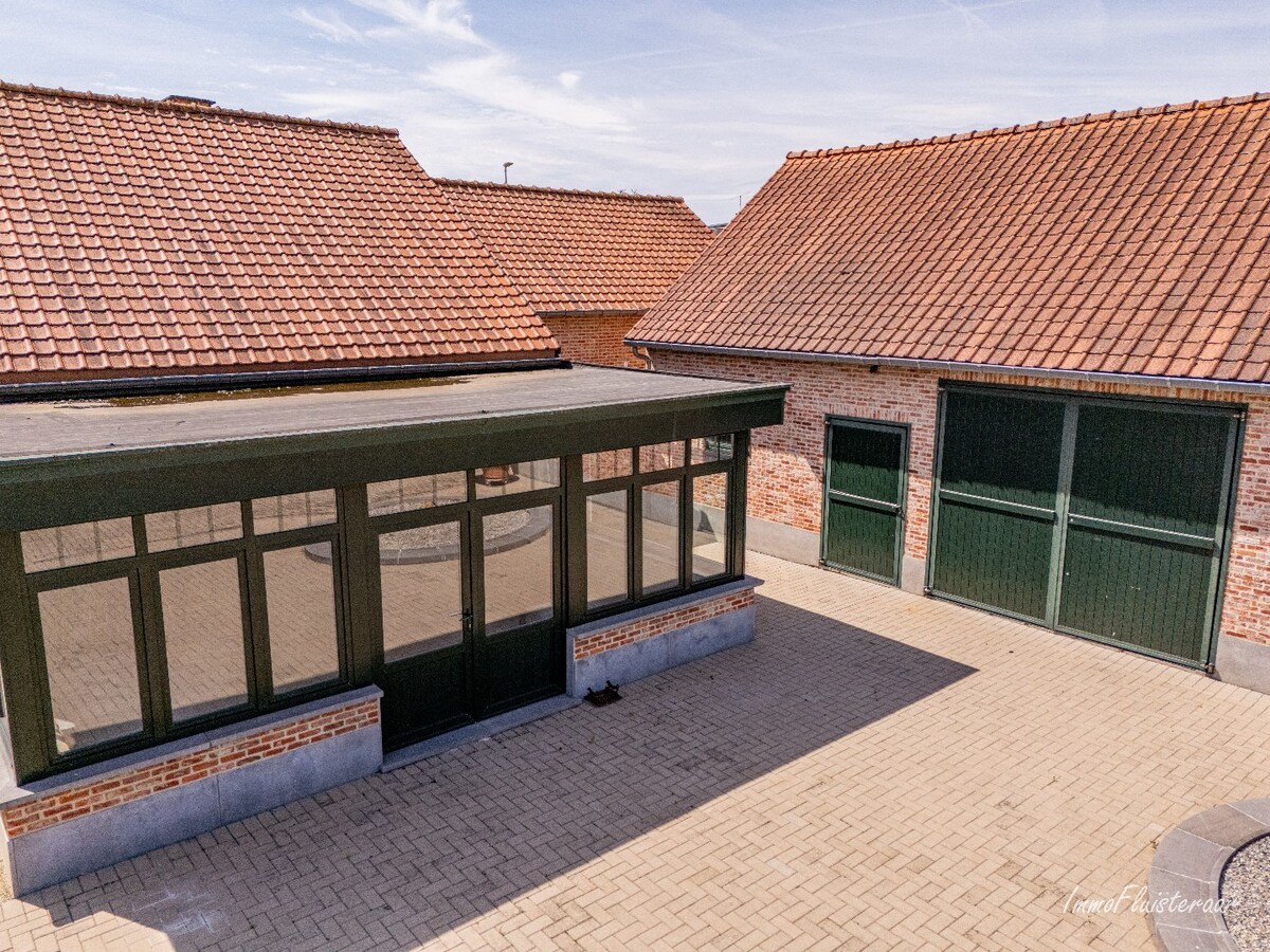 Uniek gelegen karaktervolle hoeve met twee stalgebouwen op ca. 2,4ha in Alken 