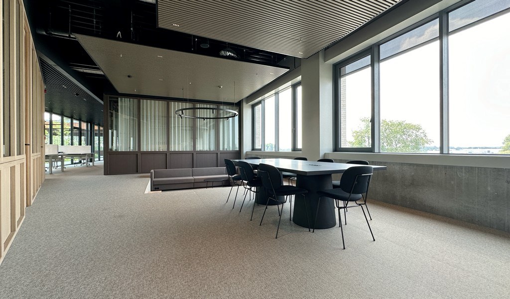 Gemeubelde kantoren met diensten In The Yard in Drongen