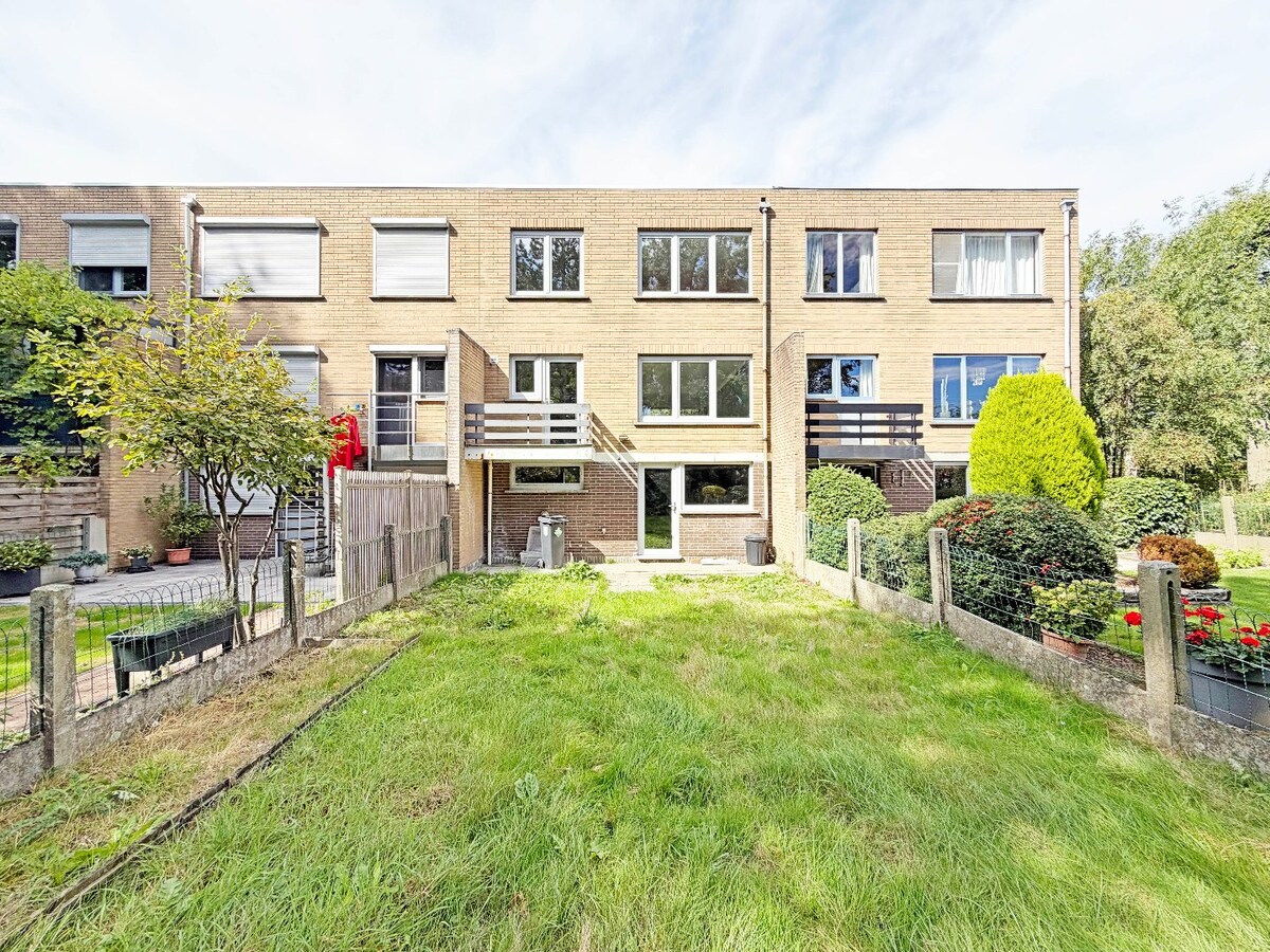 Energiezuinige bel-étage met tuin nabij centrum Zottegem 