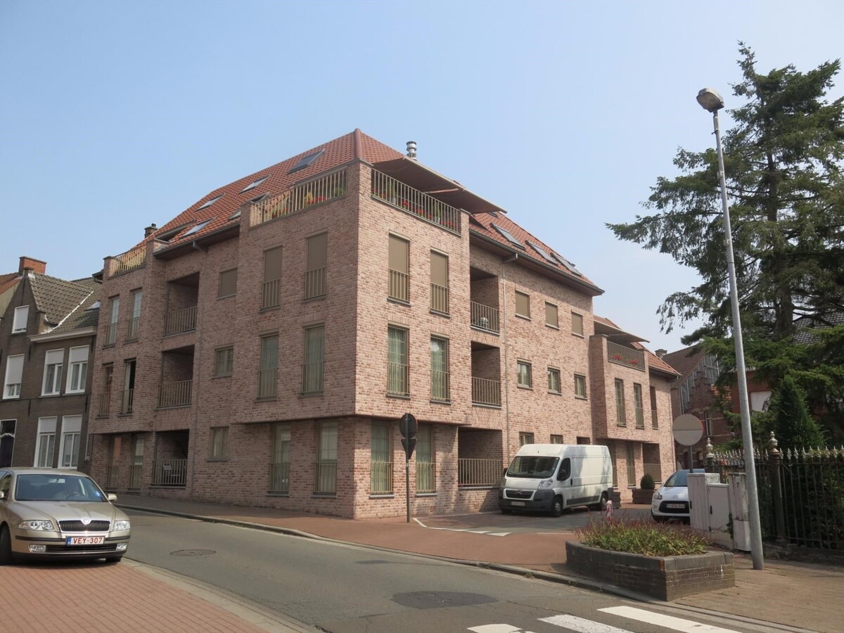 Verrassend ruim appartement pal in het centrum van Kortemark 