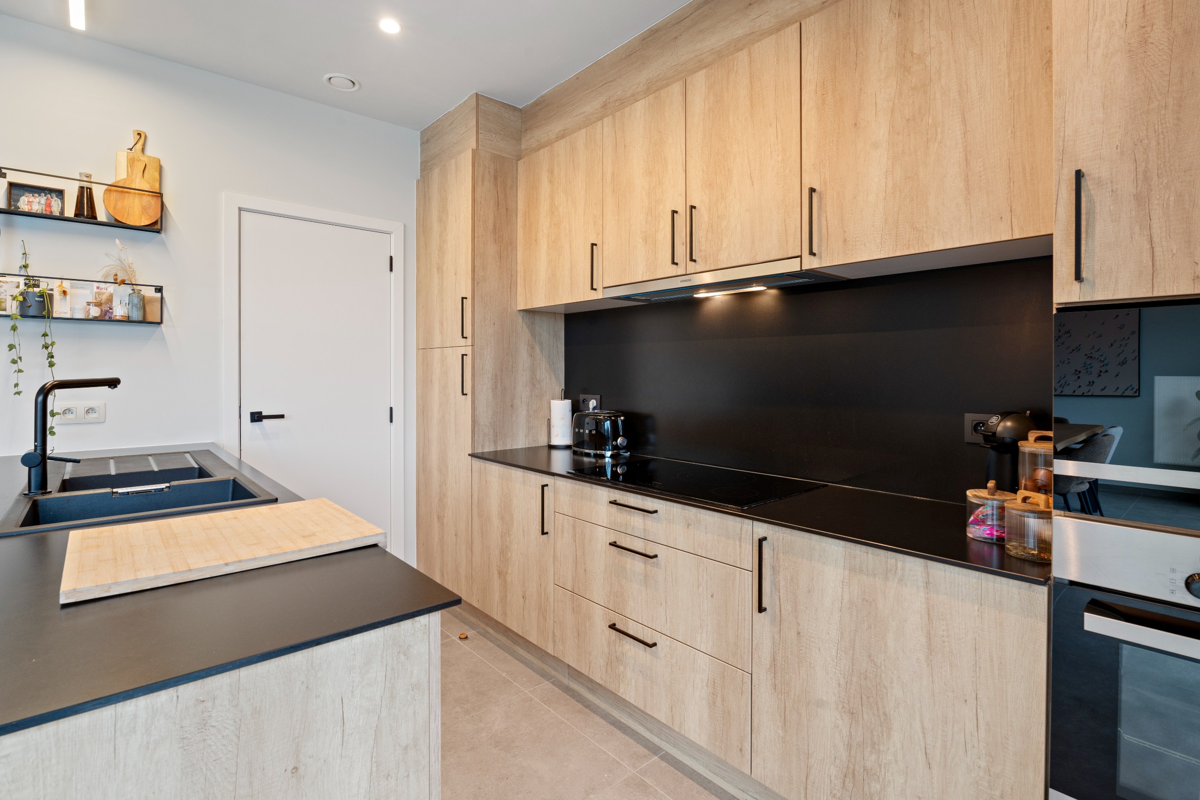 Gelijkvloers appartement met terras en tuin 