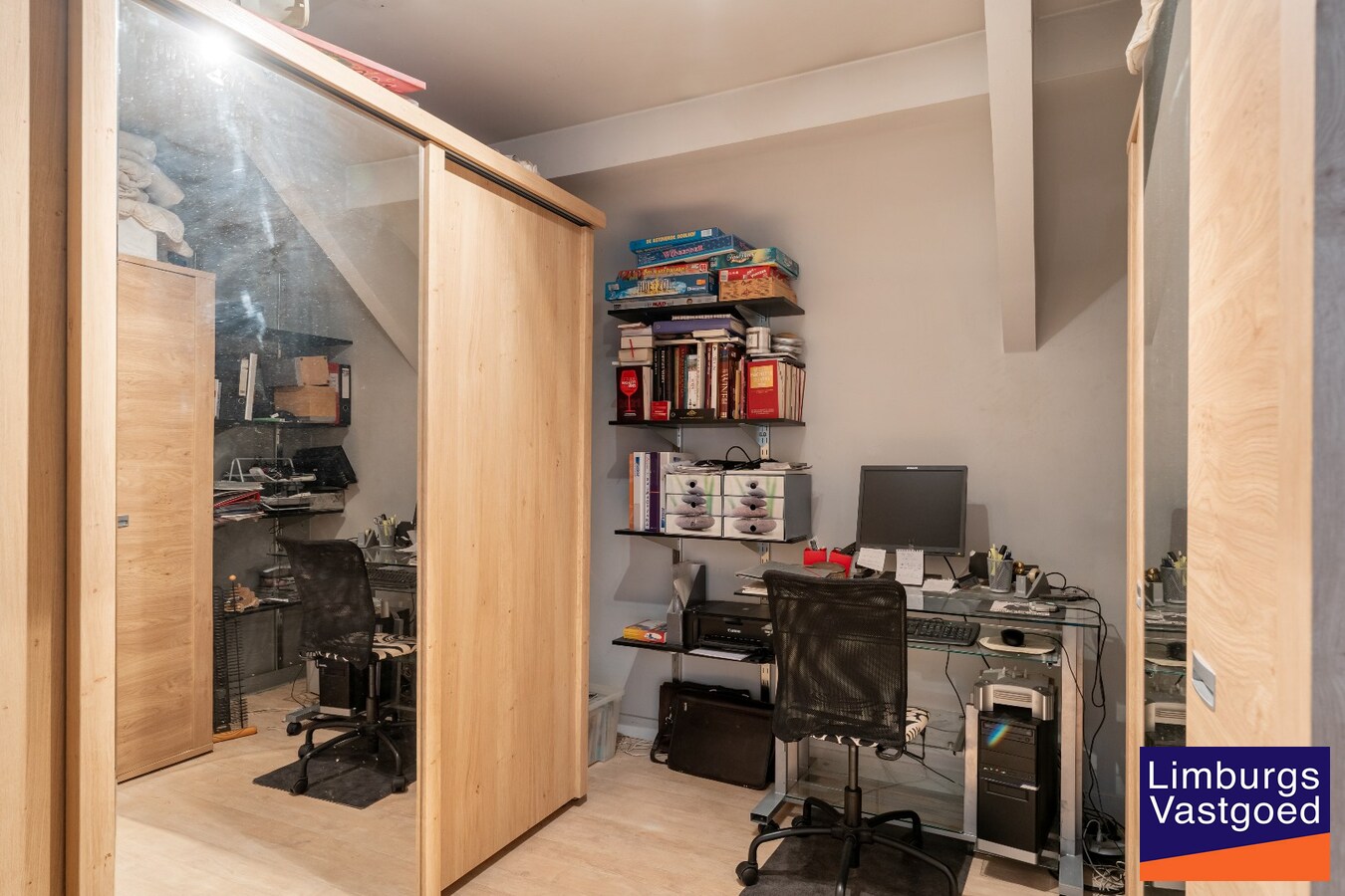 Centraal gelegen woning, 4 slpk, 180 m² bewoonbare oppervlakte, 9a 99ca 