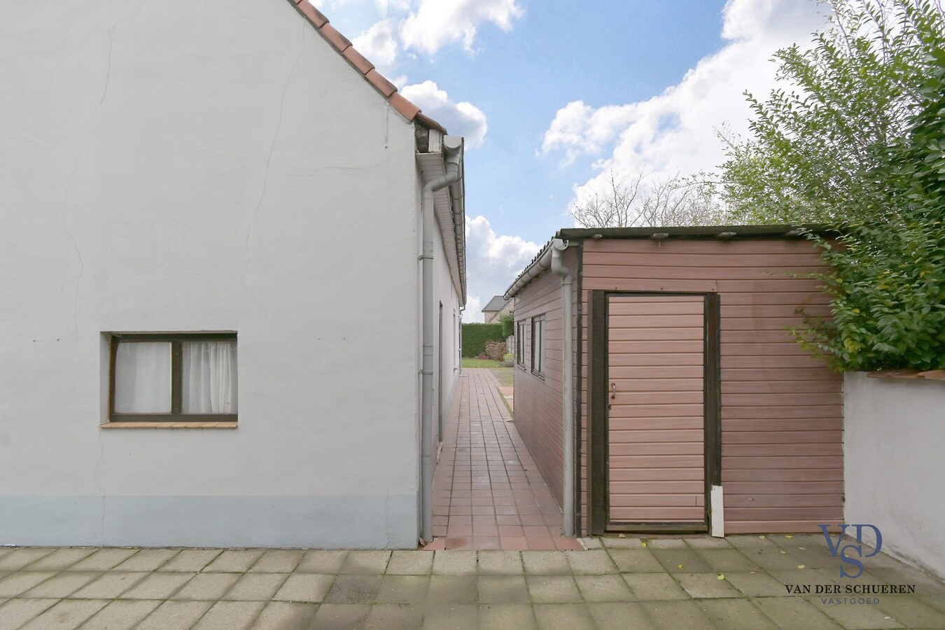 Te renoveren woning met centrale ligging 