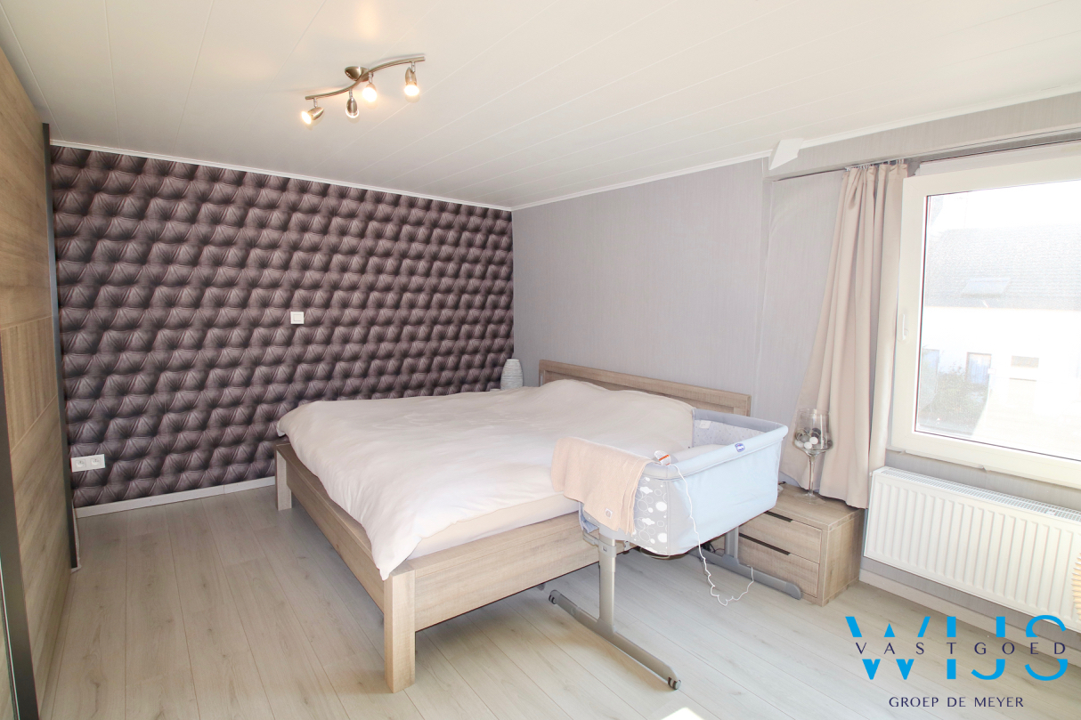 Instapklare HOB met zeer aangename tuin te Evergem ! 