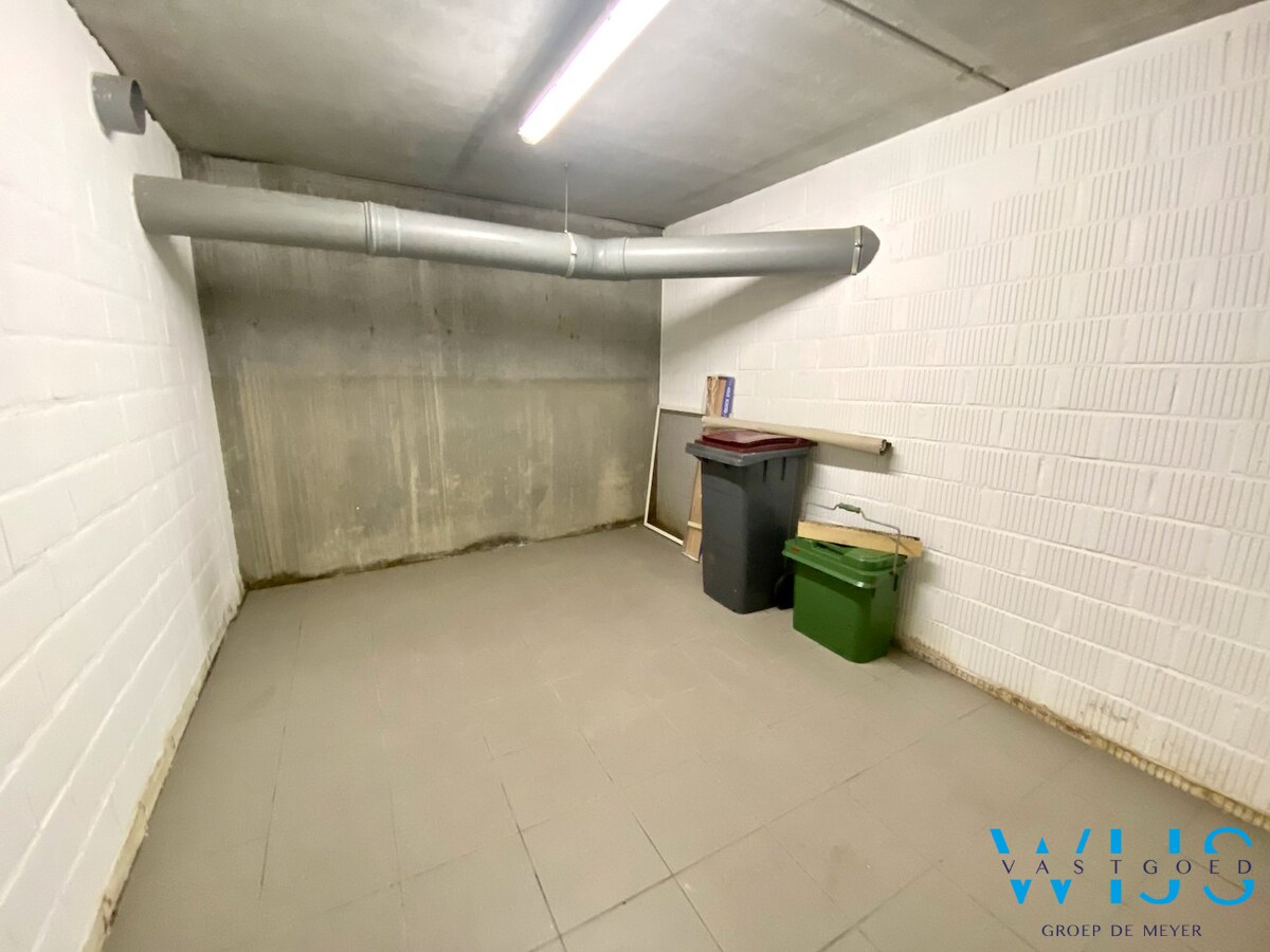 Instapklaar 2slaapkamer appartement te Zelzate! 