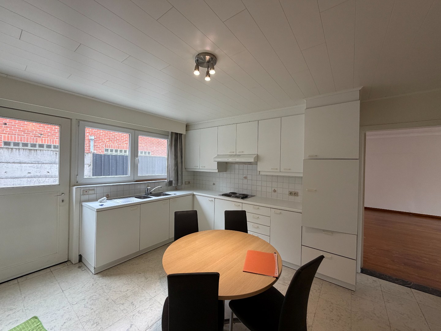 Gelijkvloers 2-slaapkamerappartement te huur Deinze 