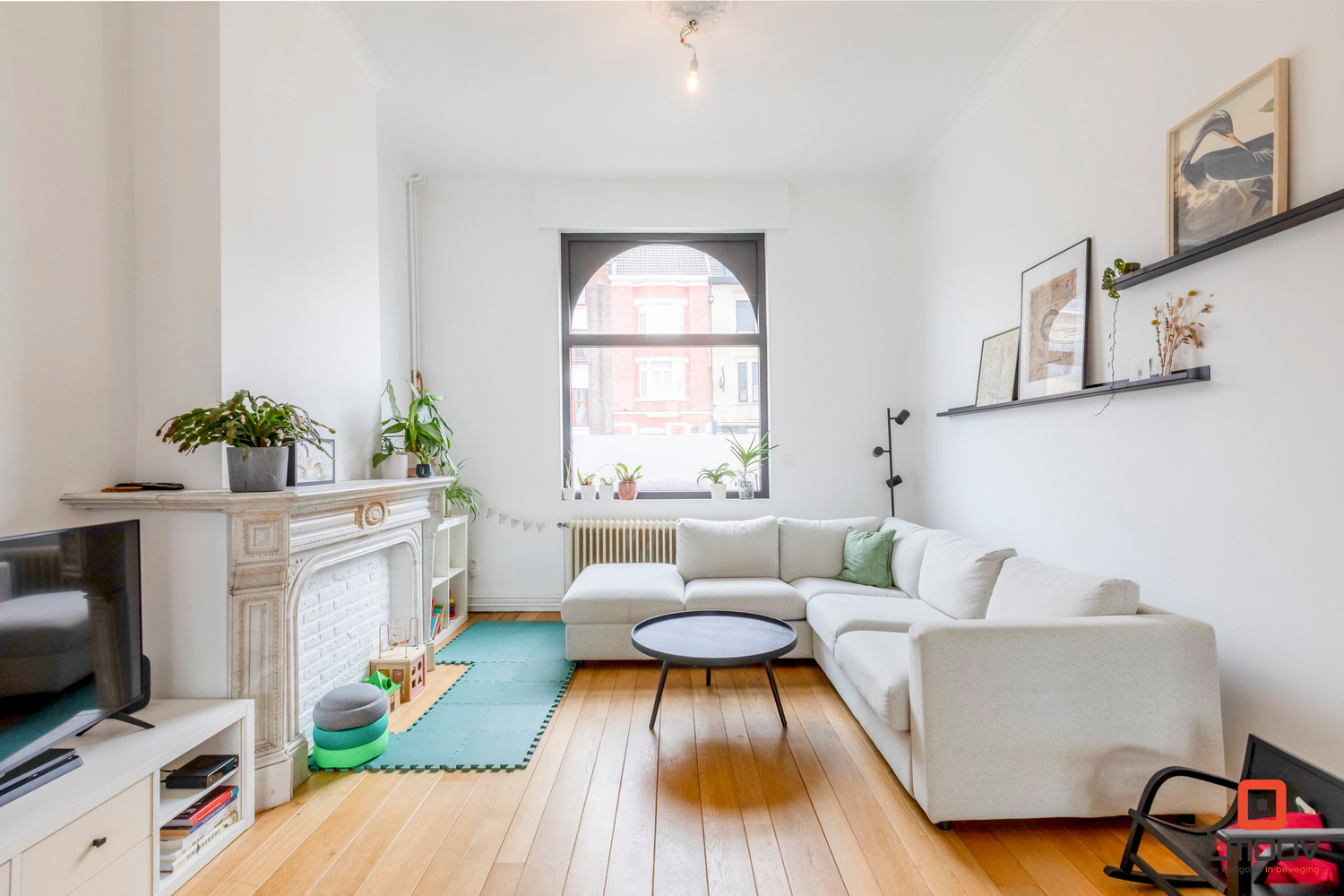 Charmante rijwoning met tuin 