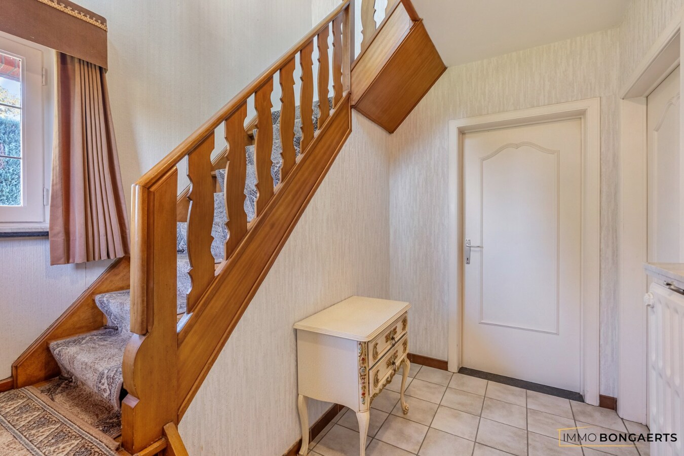 Vrijstaande woning met 3 slaapkamers 
