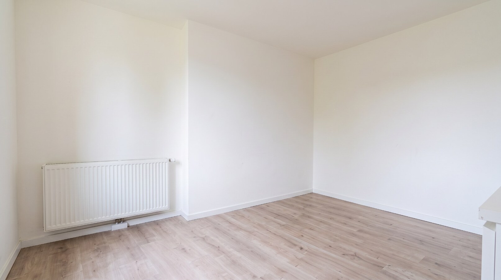 3 façades rénovée avec cour, à deux pas du parc de Mouscron ! 