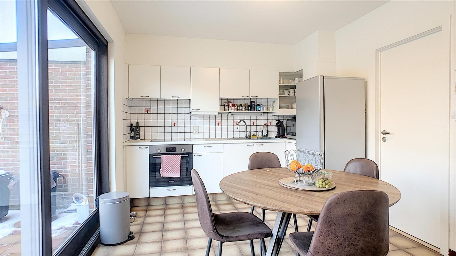 Charmante woning op centrale doch rustige ligging - Sint-Kruis 