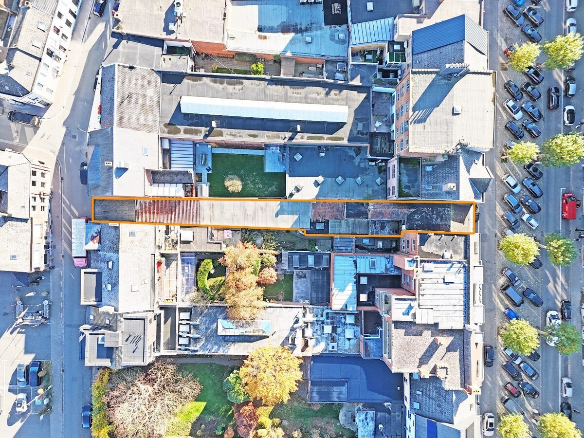 Projectgrond/af te breken handelspand centrum Zottegem 