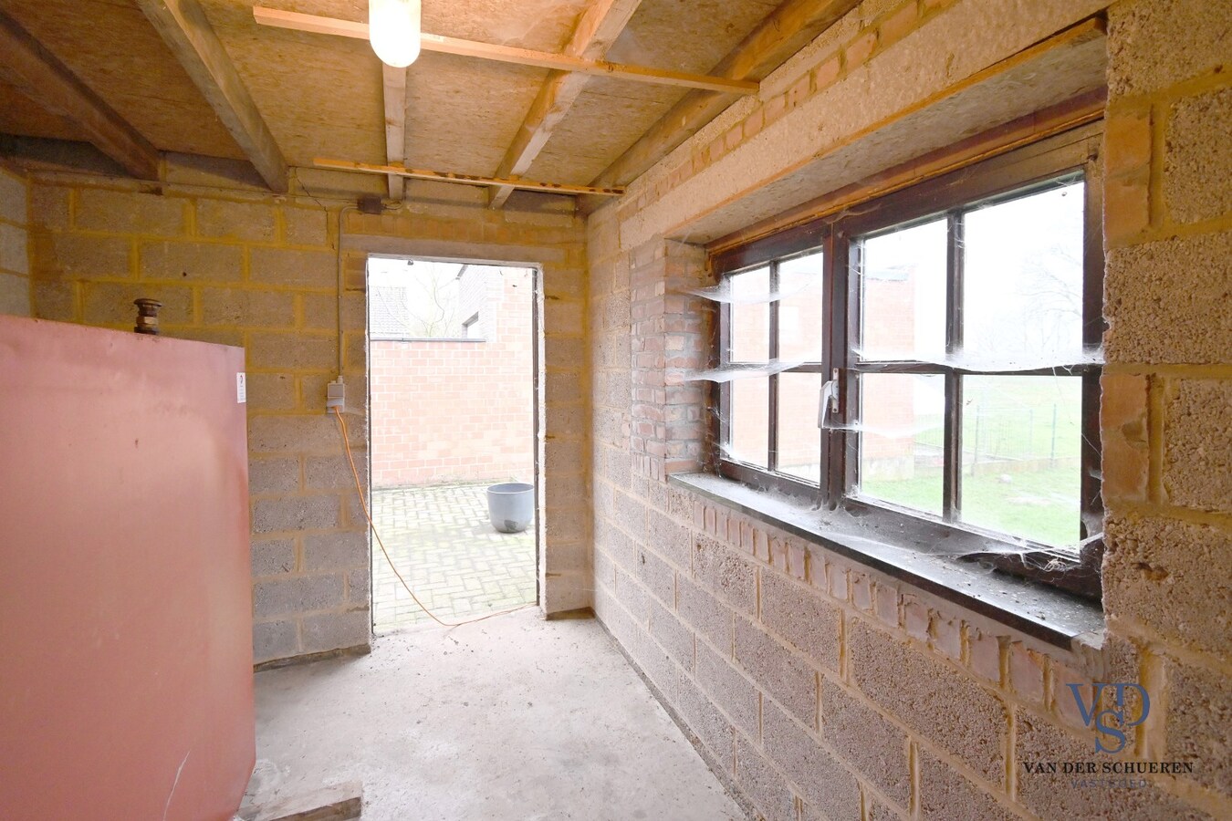 Degelijke Half Open Bebouwing 