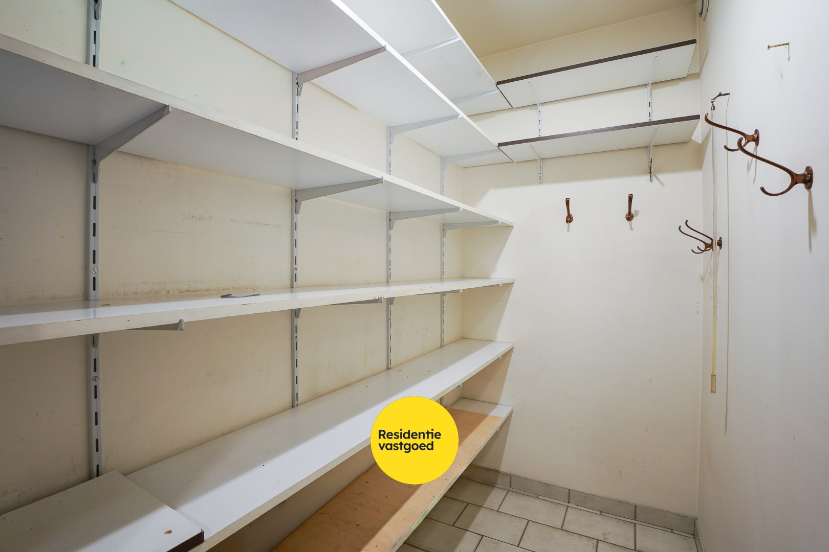 Ruim app met 2 slpks en zonnig terras te Kristus Koning 