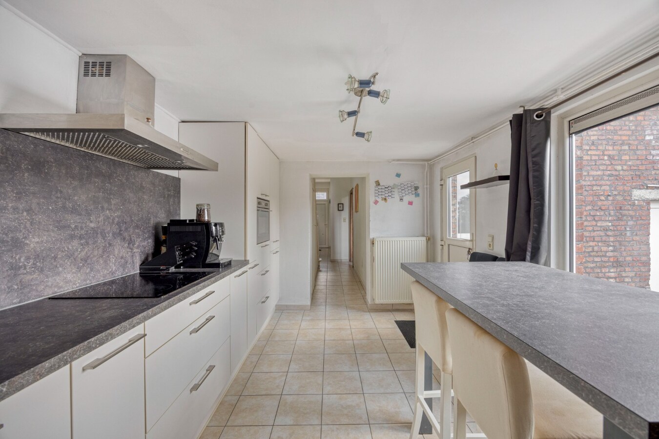 Prachtige woning met tuin, terras en garage 