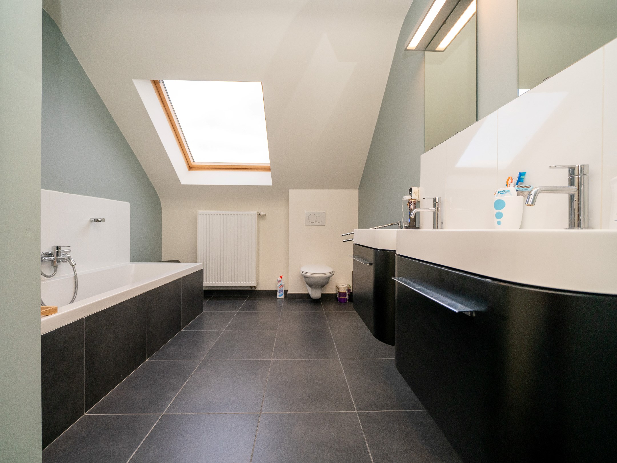 Recente villa met 4 kamers op een toplocatie 