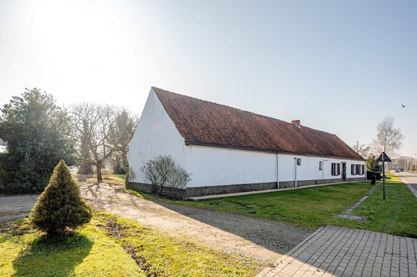Authentieke hoeve met bijgebouw op 52 a 84 ca 