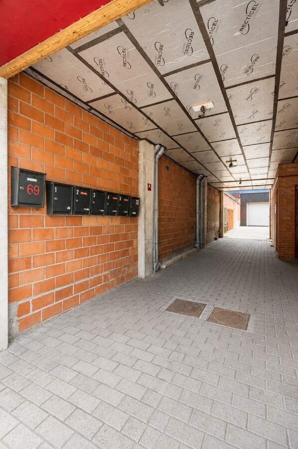 Te koop: Lichtrijk 2-slaapkamerappartement met dubbel terras en EPC-label B in hartje Sint-Niklaas! 