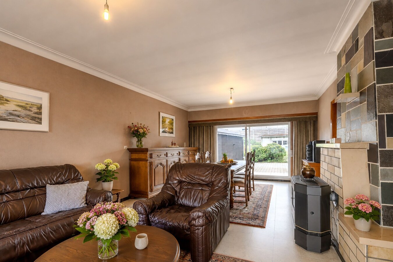 Ruime gezinswoning met 4 slpks op 568 m² 