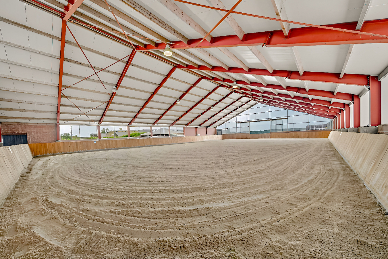 Stunning equestrian estate on approximately 3.5 ha/8.65 acres in Poppel 