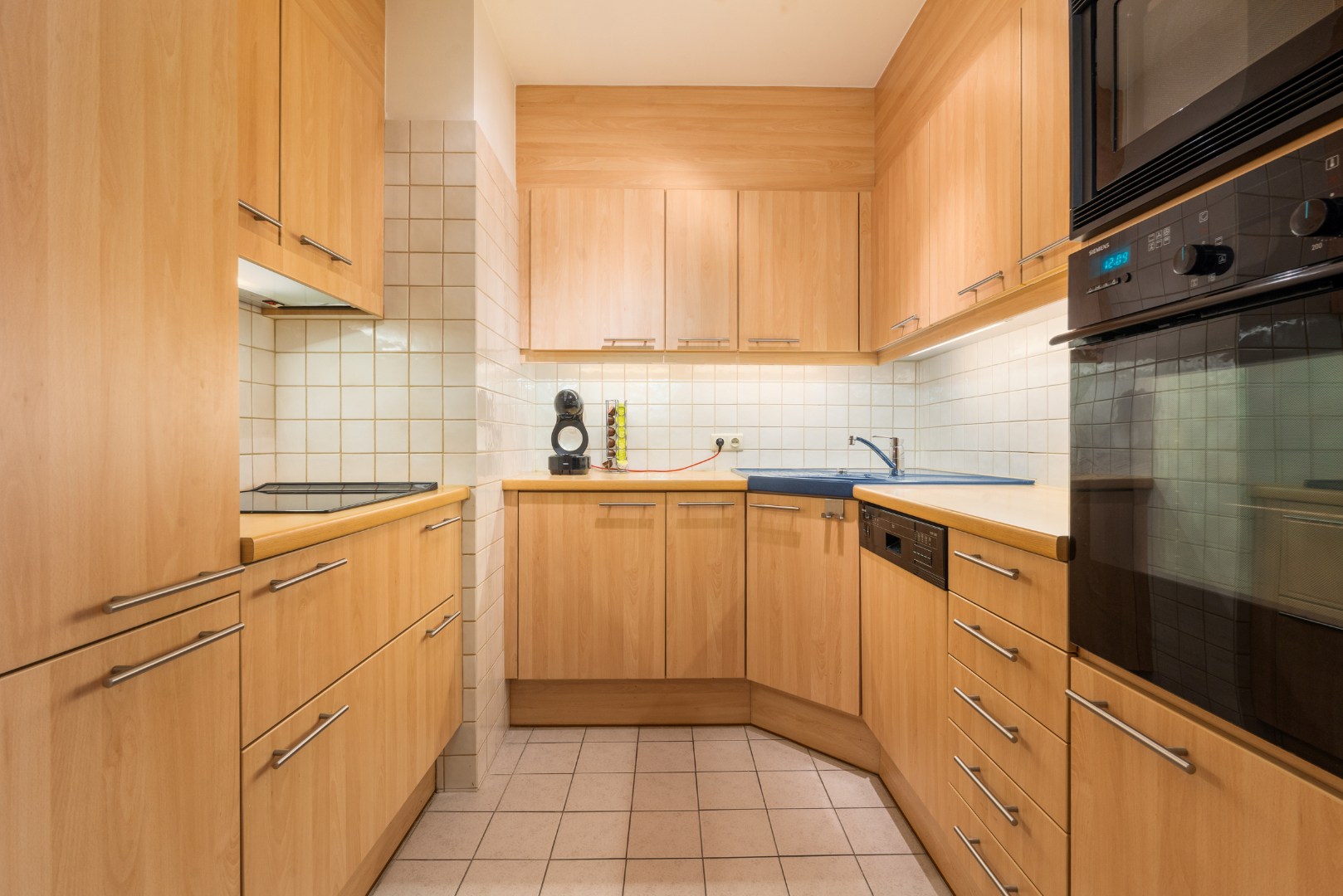 APP. 4 CHAMBRES DANS LE CENTRE AVEC VUE PANORAMIQUE SUR LA MER ET LA VILLE 