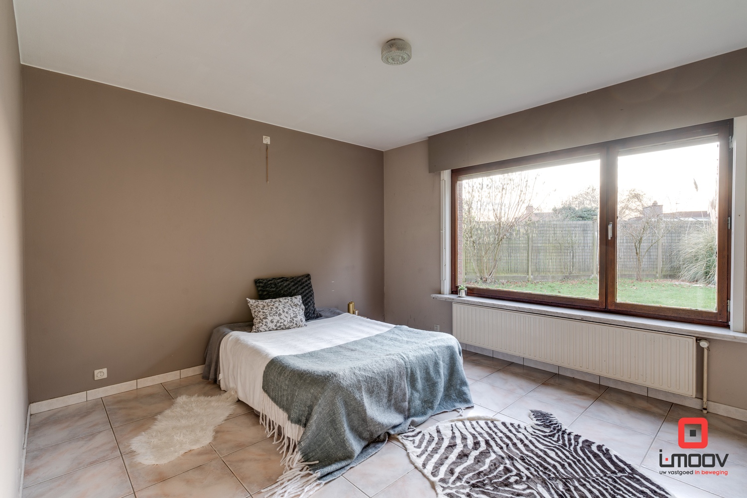 Degelijke woning met tal van mogelijkheden. 