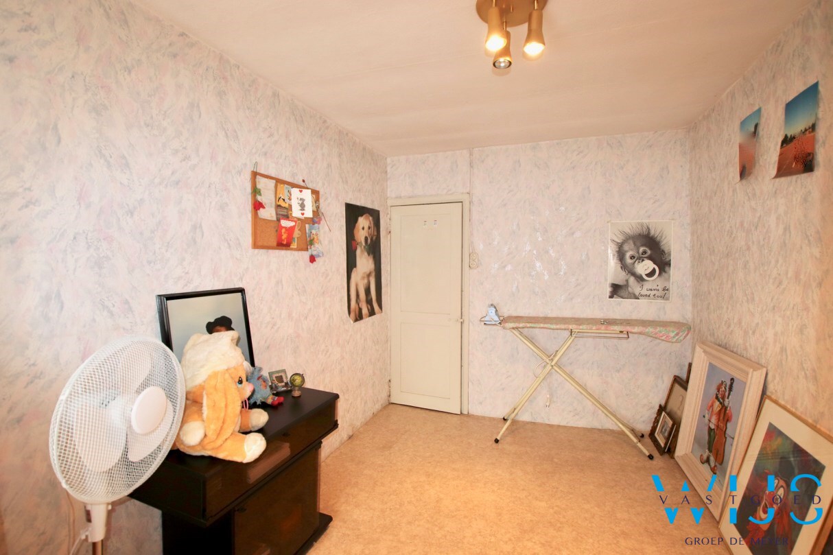 Te renoveren woonhuis in het dorp van Boekhoute ! 