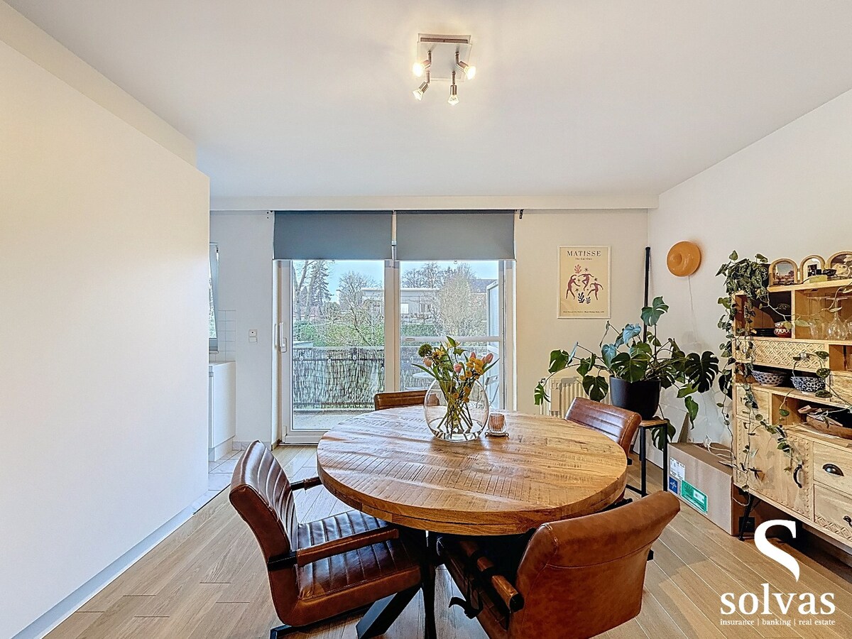 2-slaapkamerappartement met garage in centrum Zomergem 