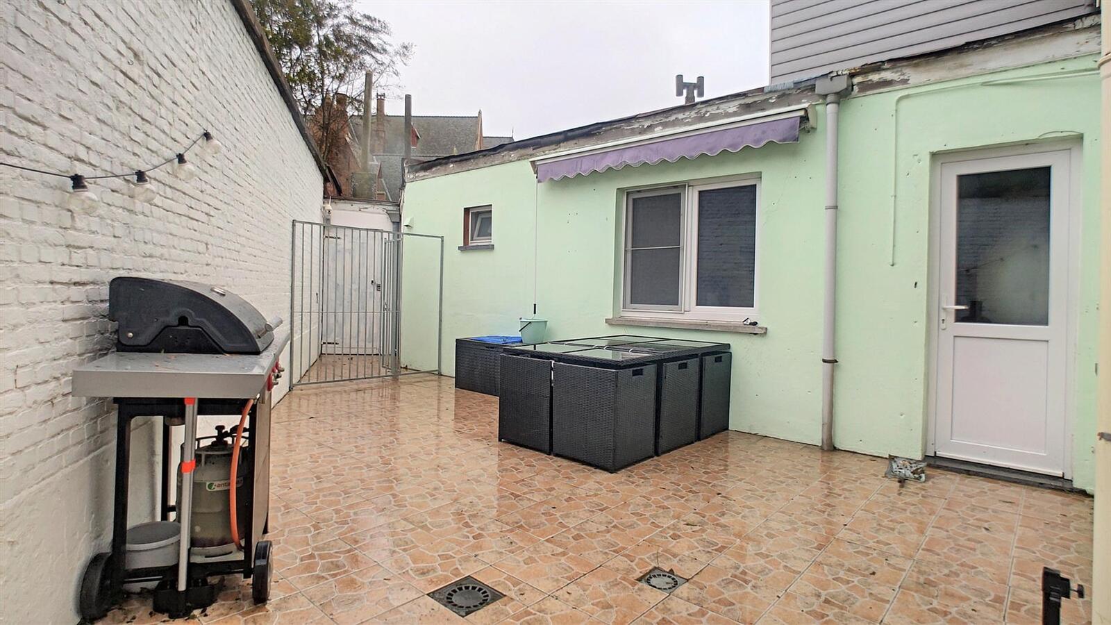 Grote gezinswoning met twee garages - Zeebrugge 