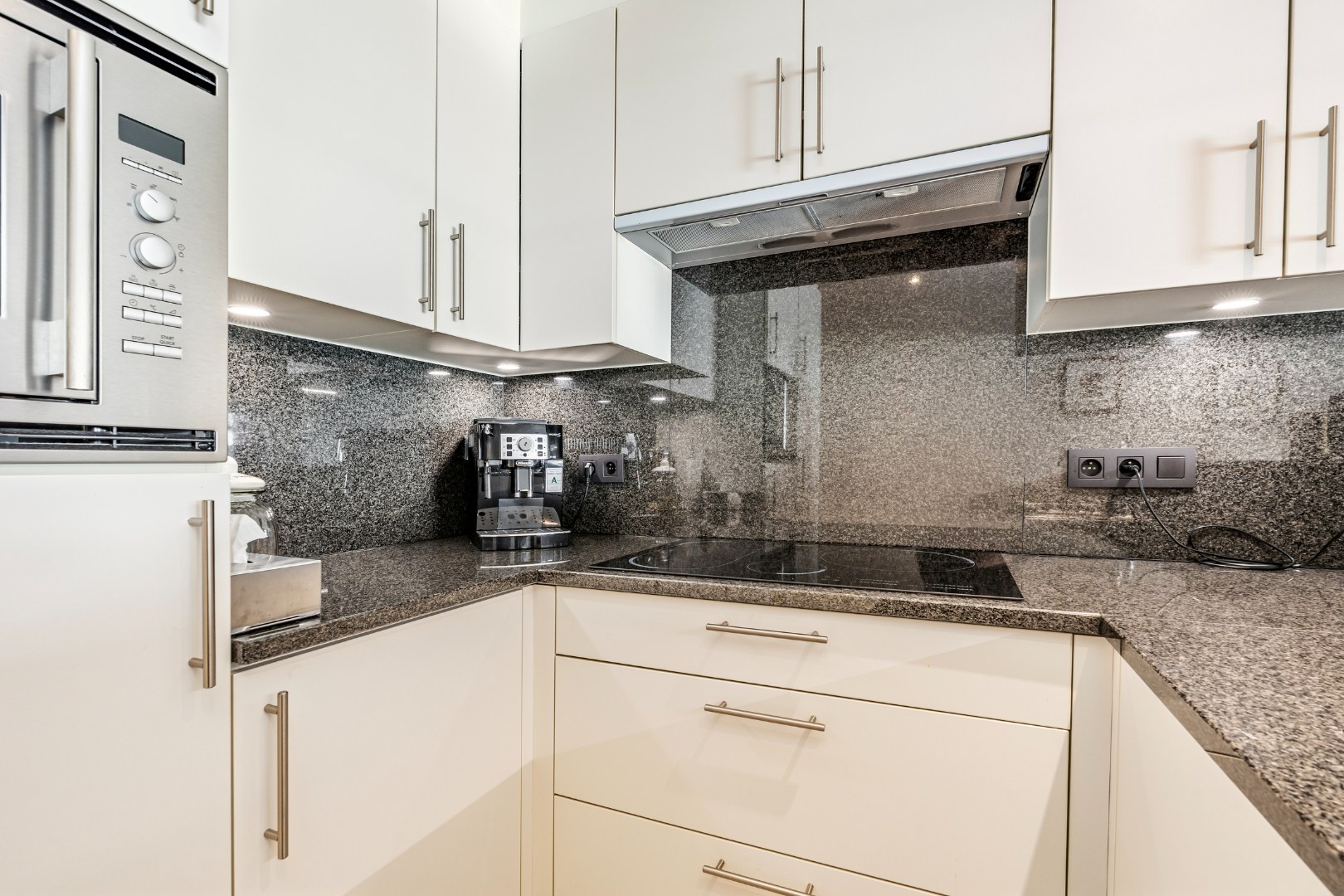Instapklaar appartement met 2 slaapkamers in centrum Oostende – Residentie Céline 