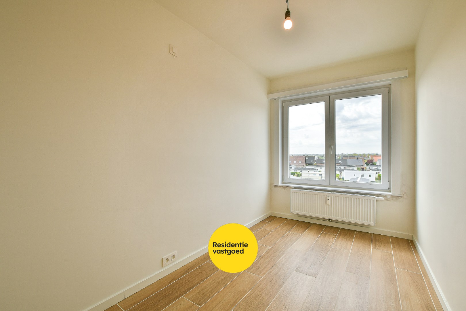 Te huur: prachtig gerenoveerd 2-slaapkamerappartement in centrum De Haan! 