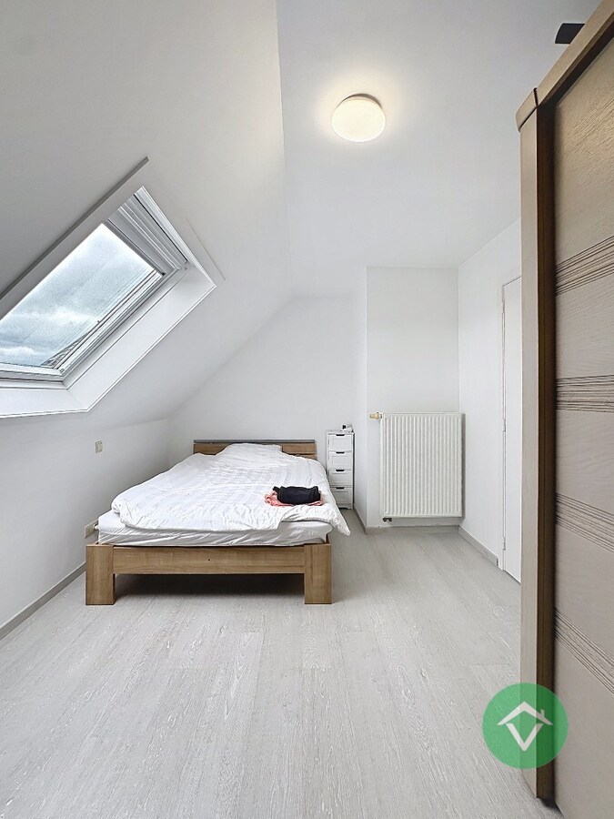 Instapklaar appartement met 4 slaapkamers en 2 badkamers in centrum Gistel 