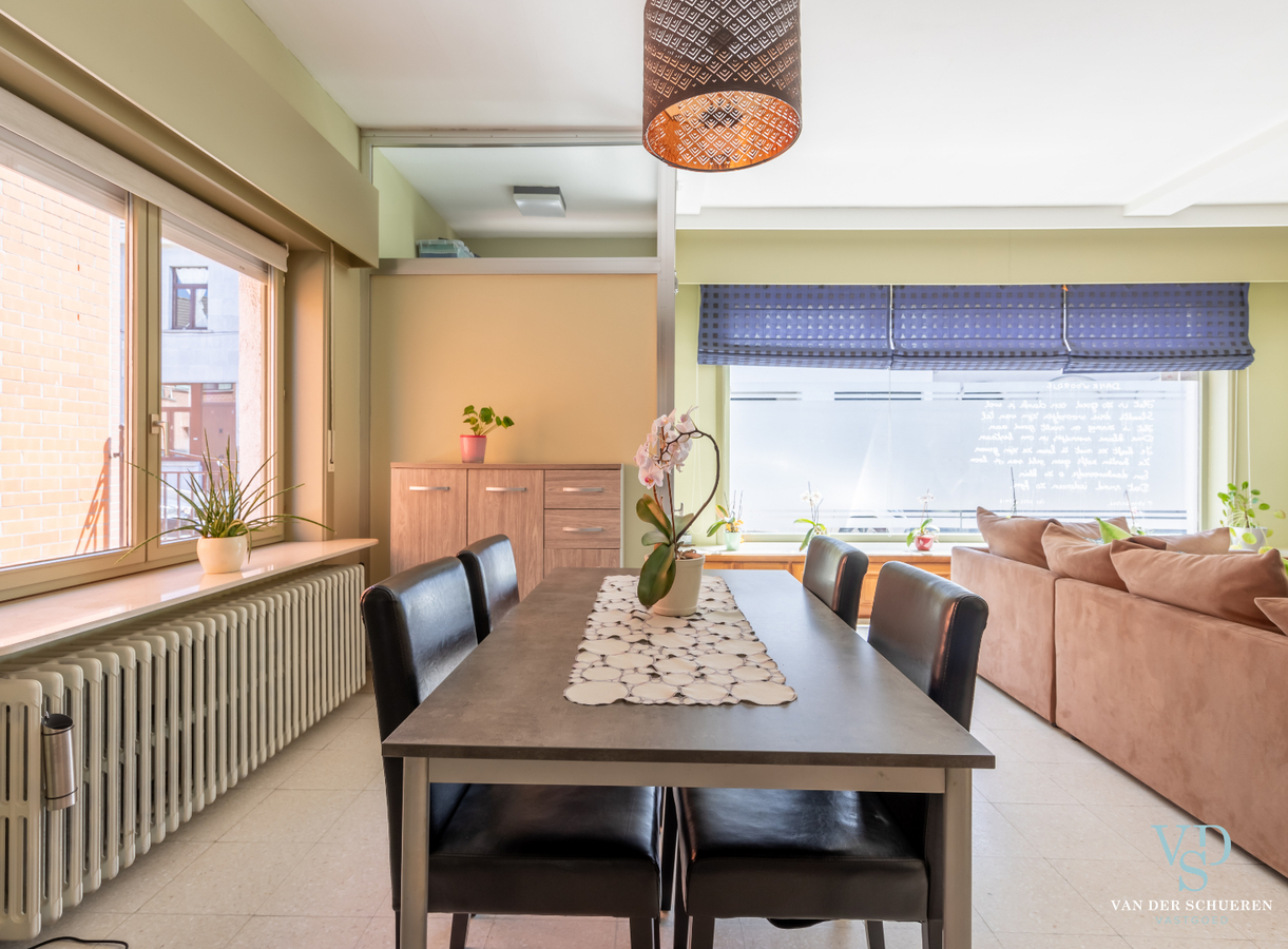 Gelijkgrondse woning op bijna 500 m² in centrum Gavere ! 