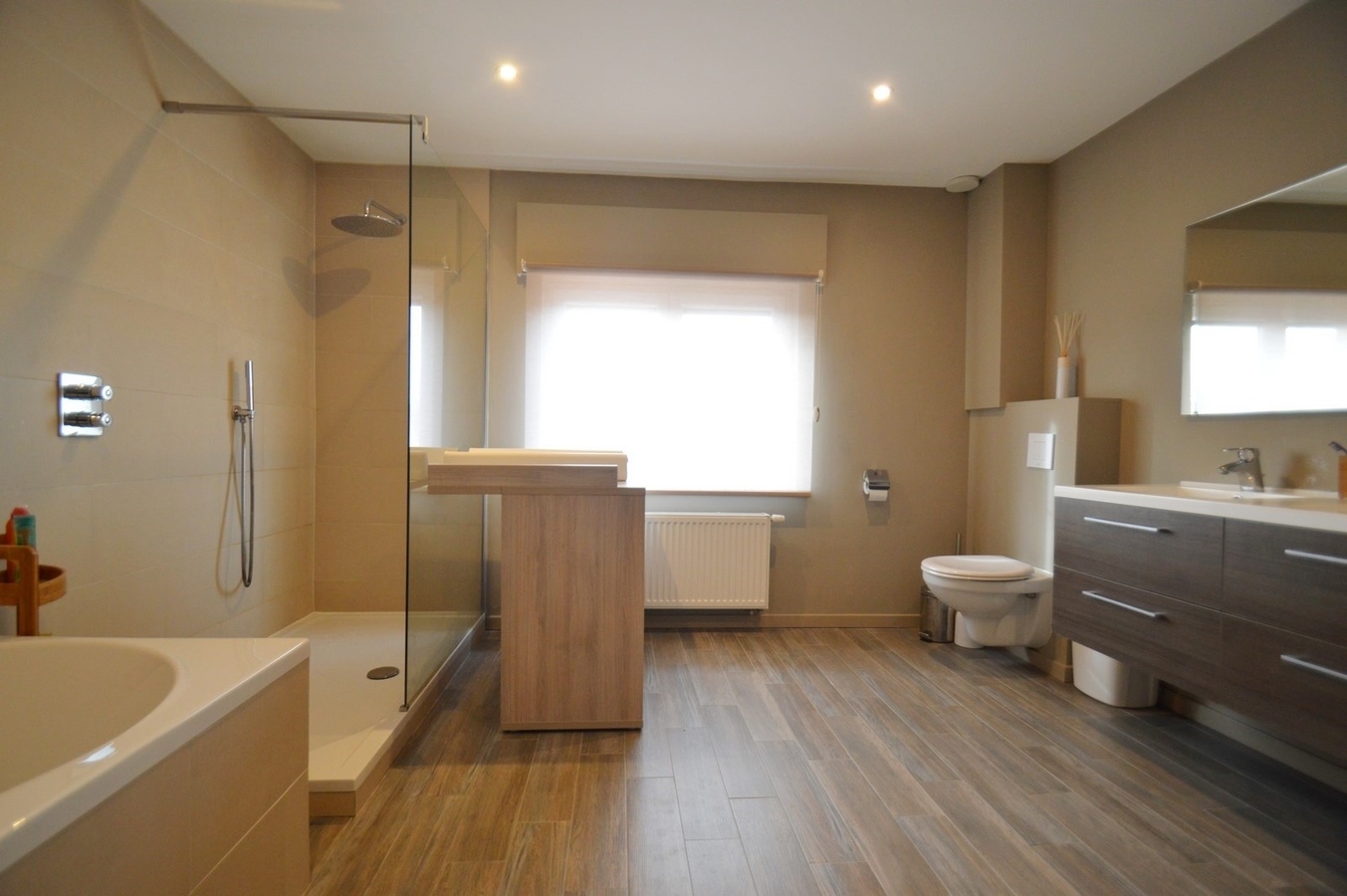 Knap gerenoveerde gezinswoning met tuin - Zeebrugge 