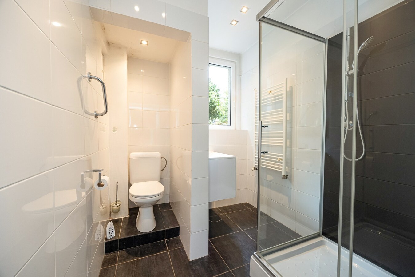 Opbrengsteigendom met 4 units en tuin te Antwerpen Centrum! 