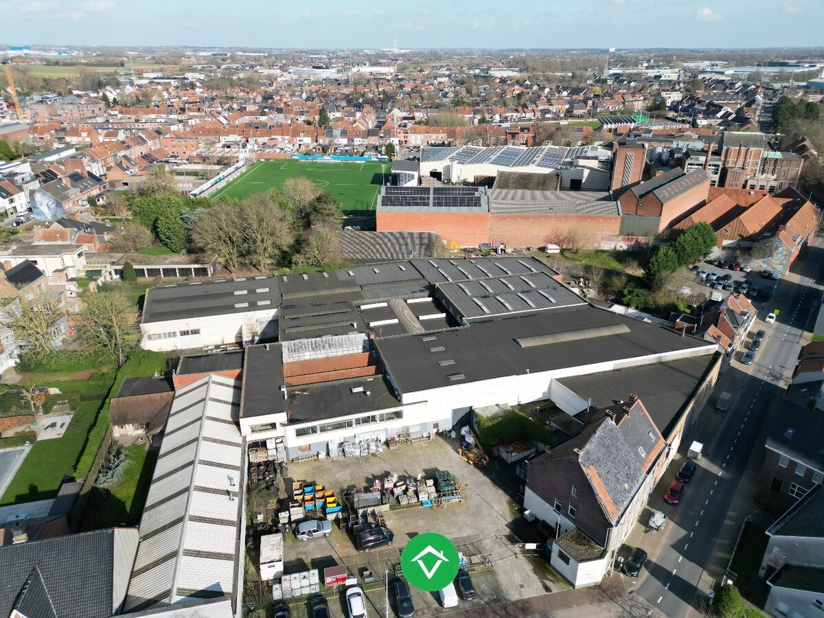 Projectzone van 7635 m² op een uiterst gunstige ligging te Roeselare 