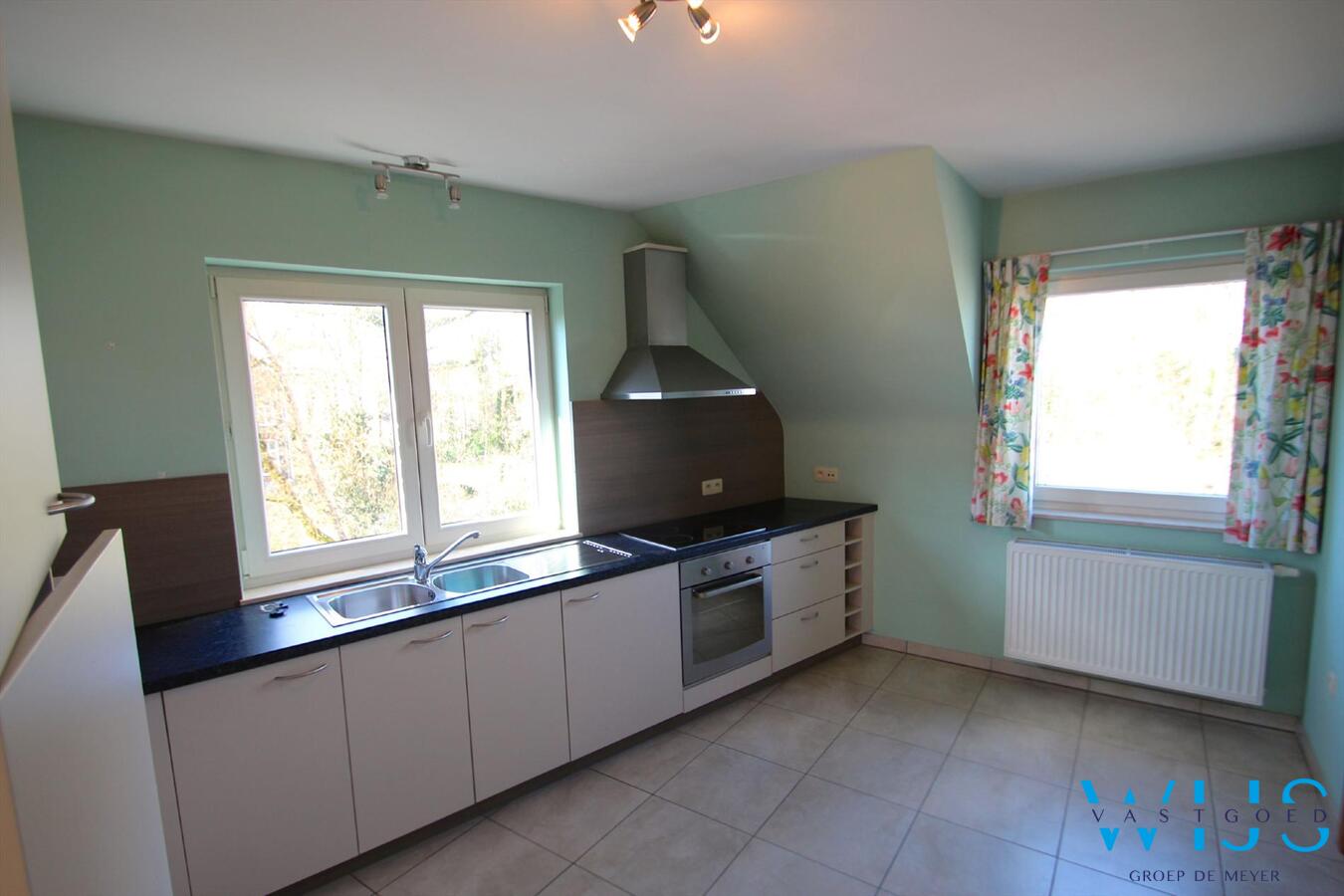 Prachtig lichtrijk 3 slaapkamerappartement van 115m² te ERTVELDE 