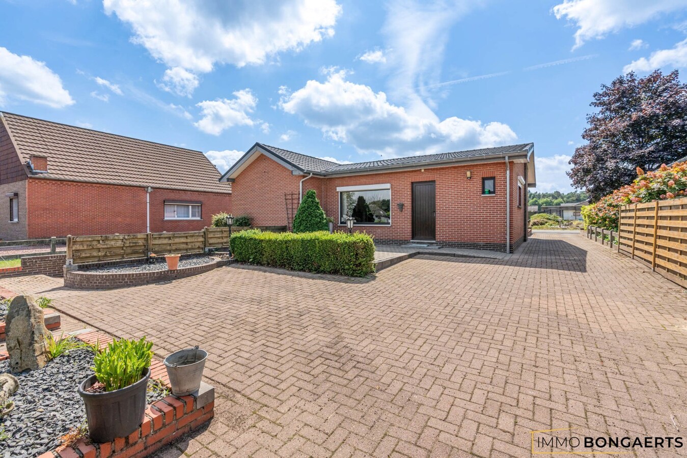 Gelijkvloerse woning op een ideale locatie in Opglabbeek 