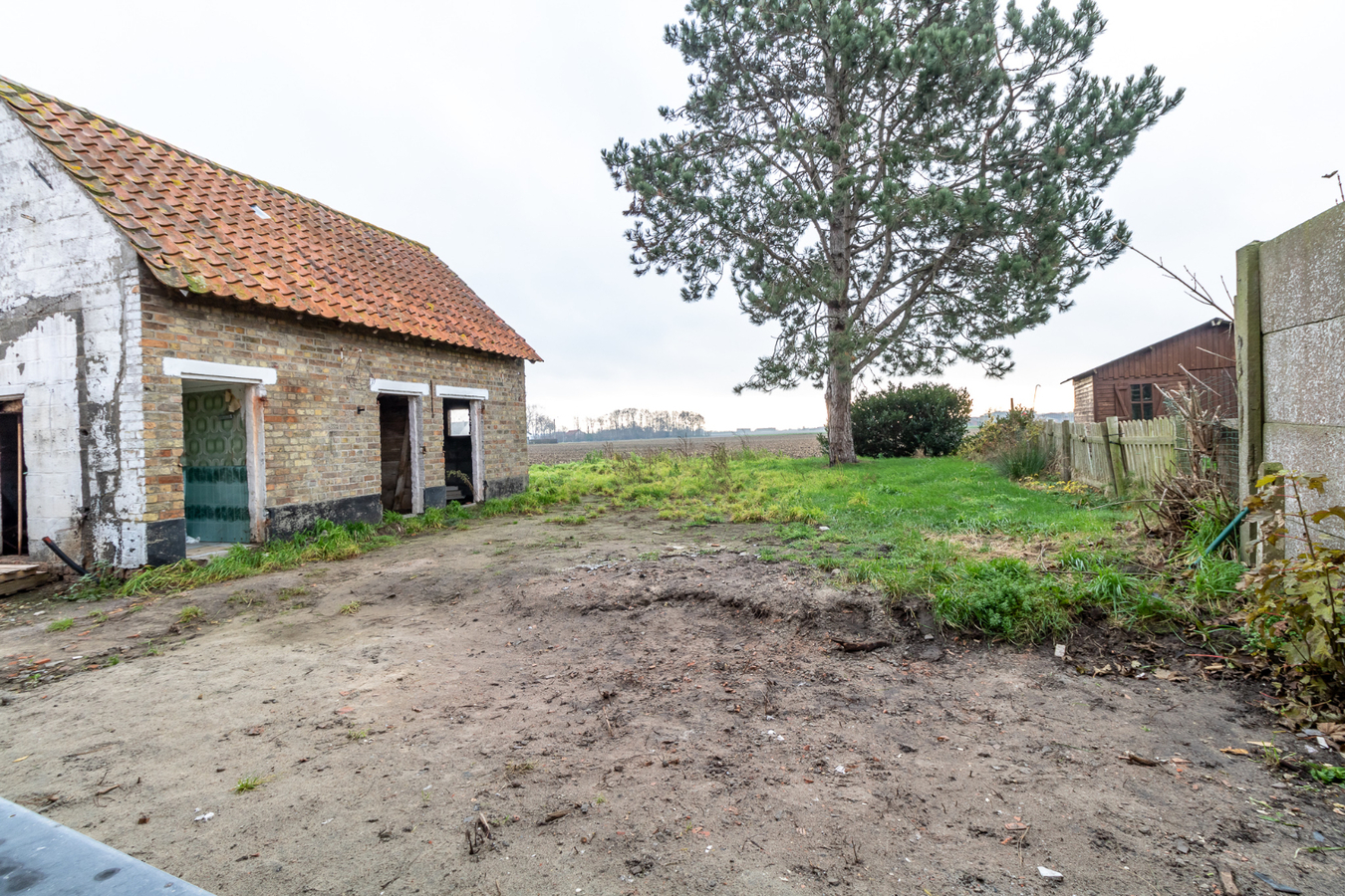 Nieuwbouwwoning met 5 slaapkamers en landelijke vergezichten te Koekelare 