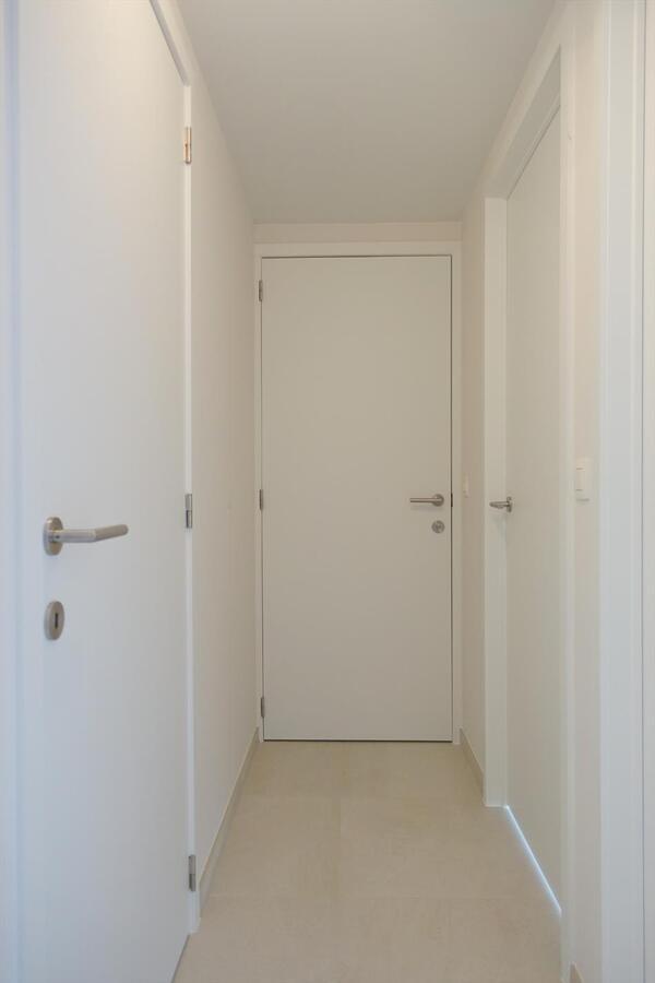Prachtig nieuwbouwappartement met garage 