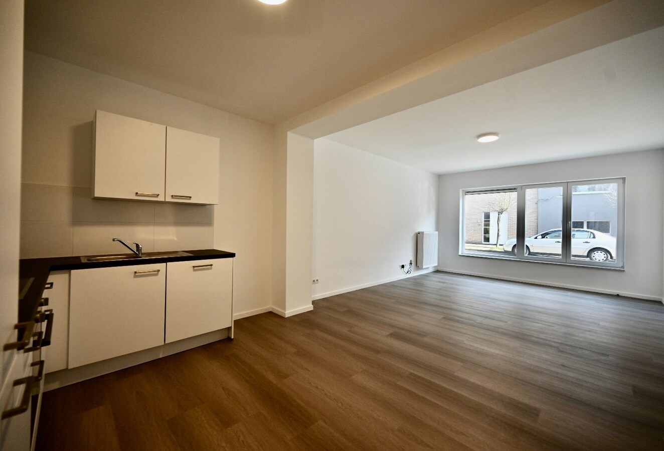 MOOI APPARTEMENT MET TUIN TE MARIAKERKE AAN ZEE 