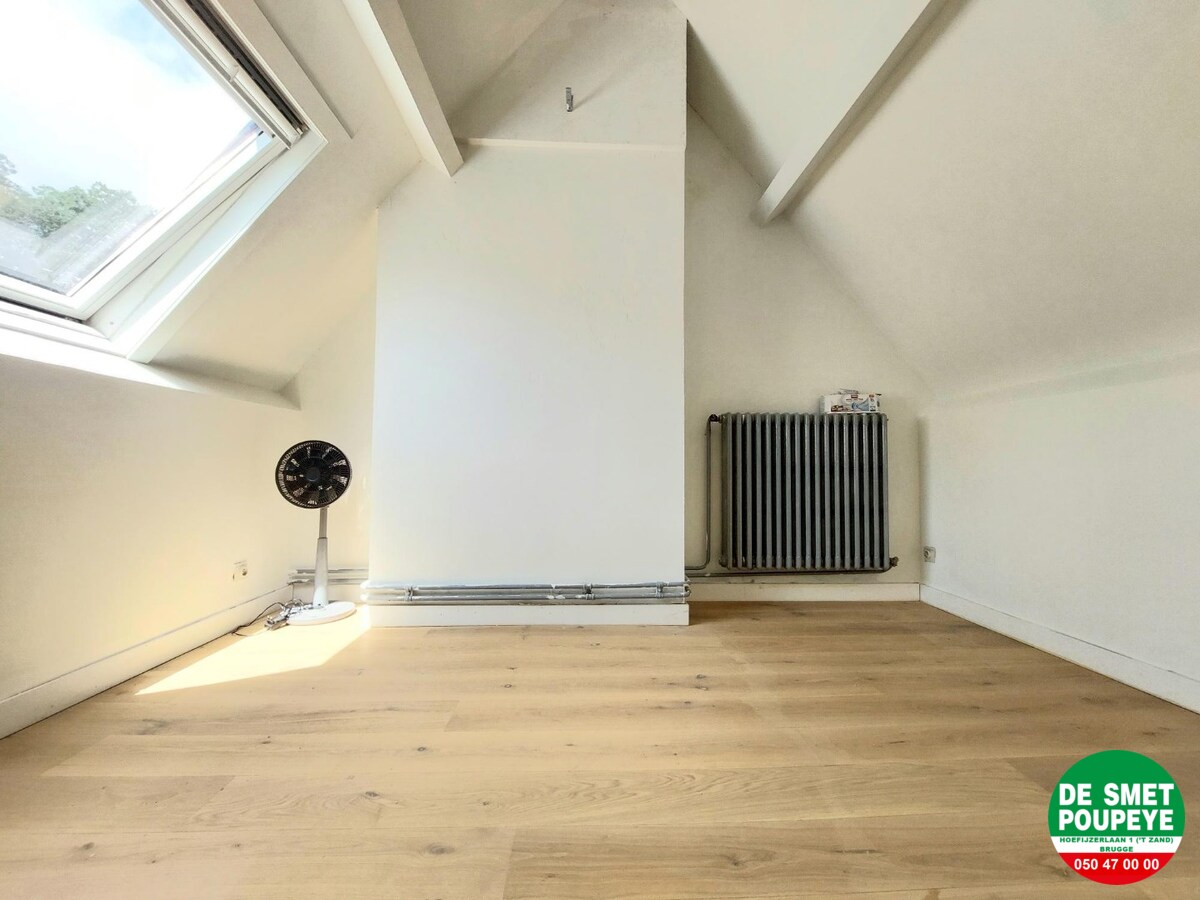 Kantoor - winkel - showroom - praktijk met' woonst 