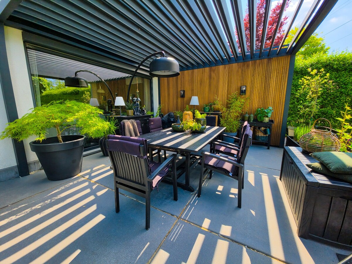 Moderne ENERGIEZUINIGE villa op toplocatie nabij het Albertkanaal 