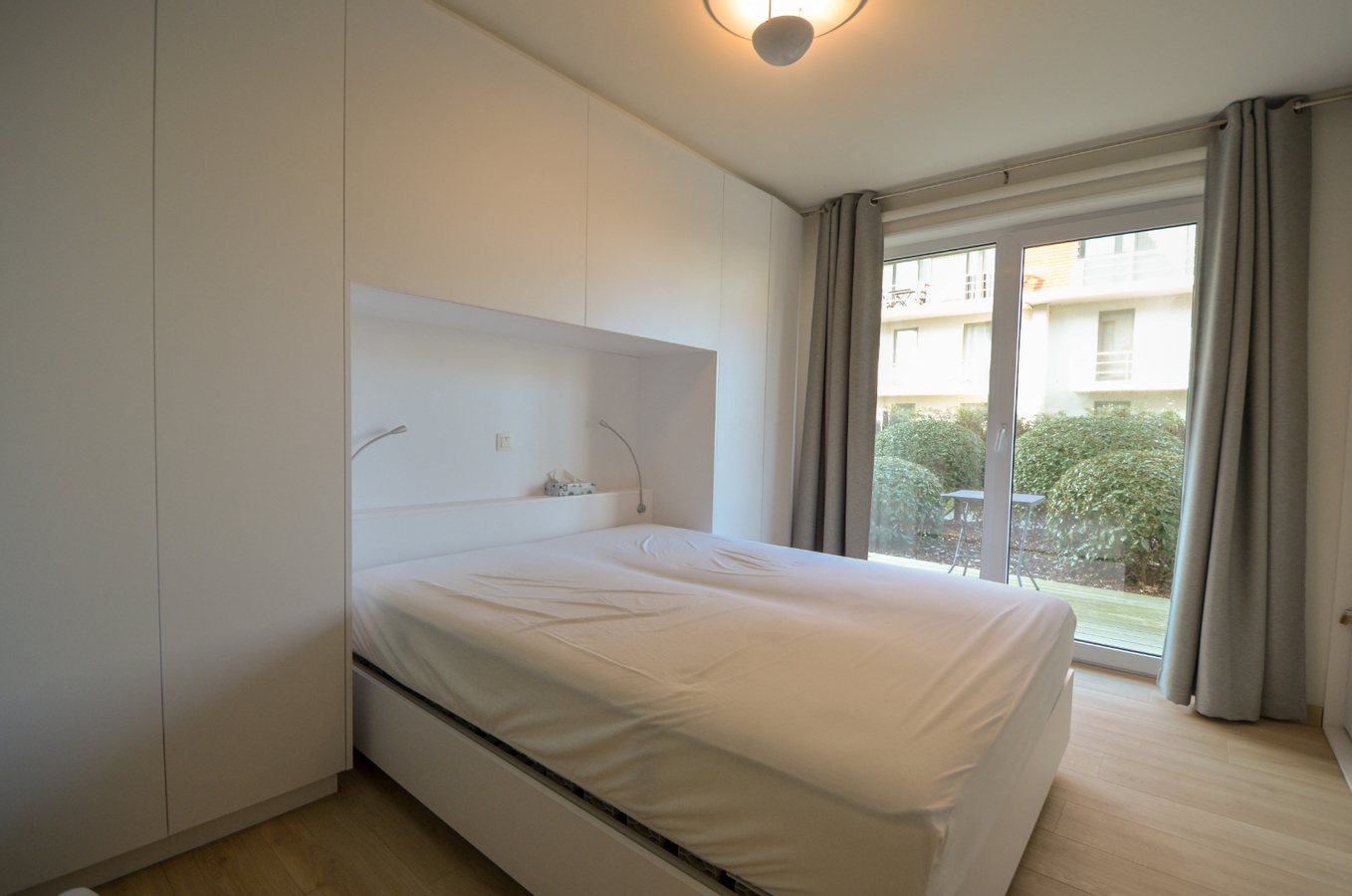 Appartement au rez-de-chaussée avec terasse ensolleilée dans la résidence 'Sunset II' ! 