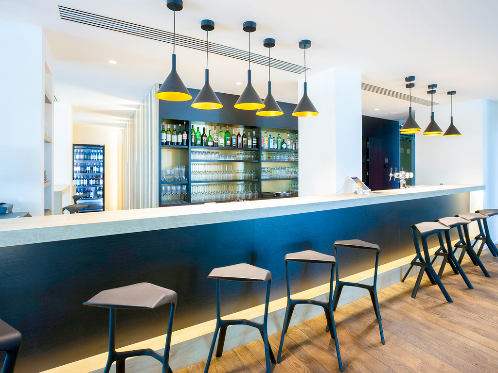 Investeer in een ruime hotelkamer in het ibis Styles Kortrijk hotel! 