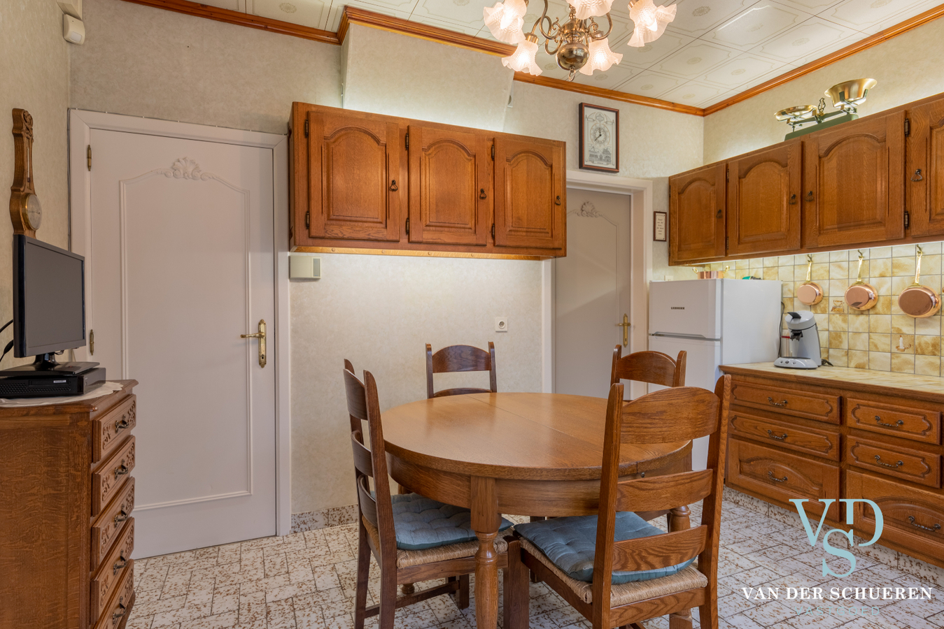 Exceptioneel gelegen eigendom in Makkegem. 